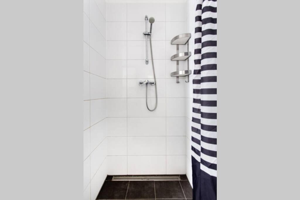 Central Budapest Apartment In Historical Building With Free Private Parking Exterior foto