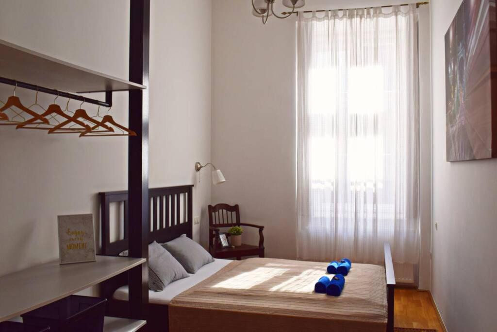 Central Budapest Apartment In Historical Building With Free Private Parking Exterior foto